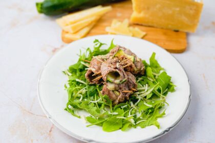 involtini di carne e formaggio