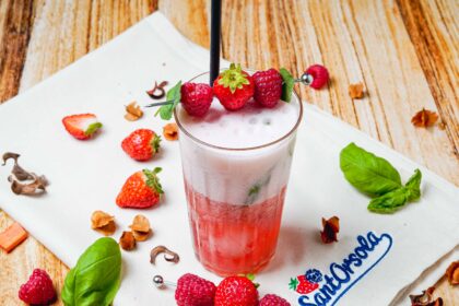 cocktail analcolico fragole e lamponi