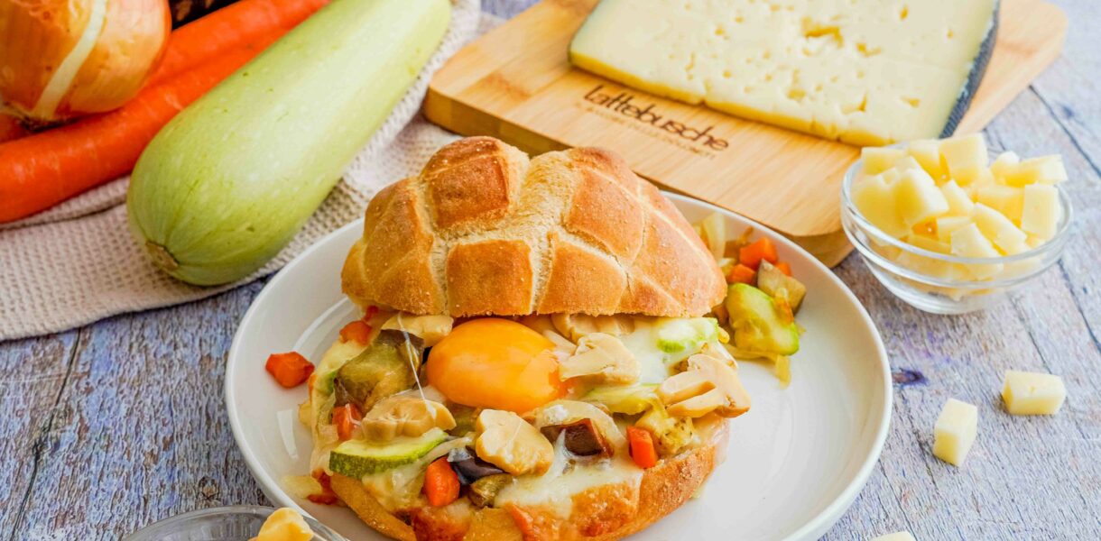 panino con uovo