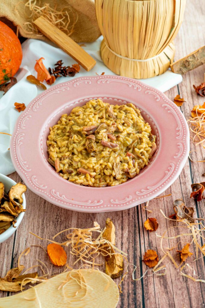 risotto funghi porcini e mascarpone con speck