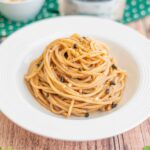 spaghetti alici e olive nere