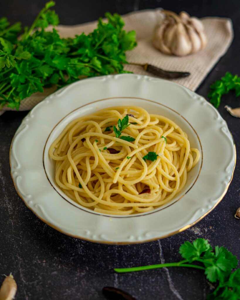 spaghetti aglio olio e peperoncino