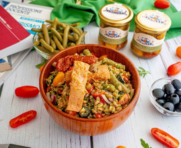 insalata di farro con filetti di tonno